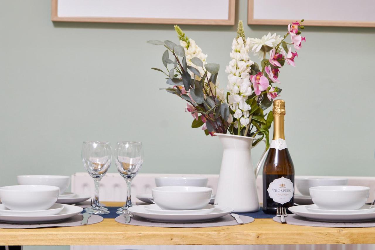 Wonderful Apartment In Bath With Garden - Sleeps 8 Esterno foto