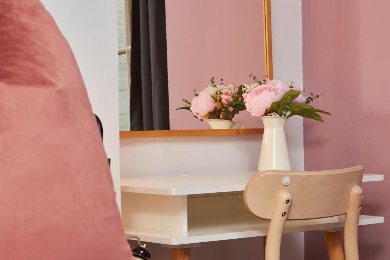 Wonderful Apartment In Bath With Garden - Sleeps 8 Esterno foto