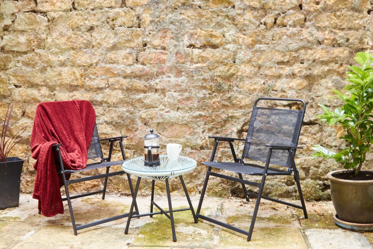 Wonderful Apartment In Bath With Garden - Sleeps 8 Esterno foto